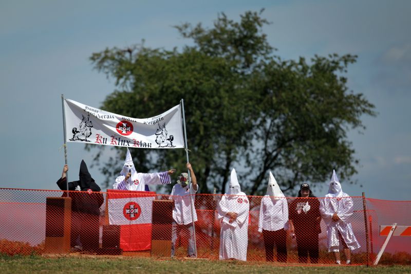 Kkk at hotsell nike store portland