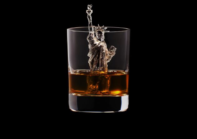 The Suntory campaign has sadly come to a close, but we have plenty of ideas for miniature 3D objects to float in our drinks.