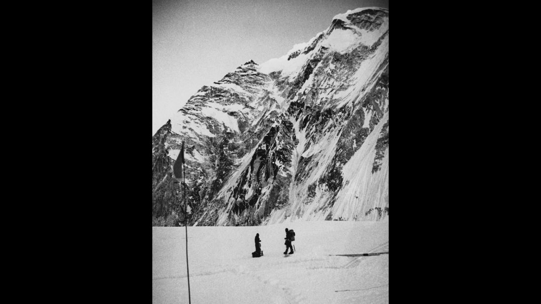British Army soldiers and mountaineers John "Brummie" Stokes and Michael "Bronco" Lane above the icefall at the entrance to the West Col (or western pass) of Mount Everest during their successful ascent of the mountain. The joint British-Nepalese army expedition reached the summit on May 16, 1976.