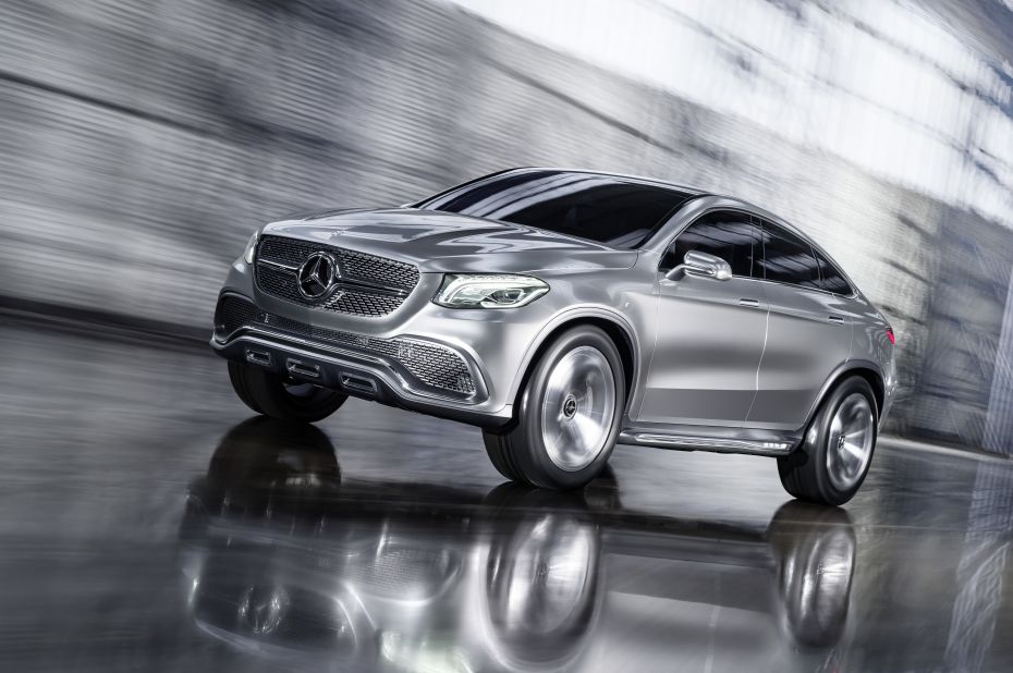 The Concept Coupe SUV by Mercedes-Benz has a sleek look for a big car standing more than 1.7 meters tall.