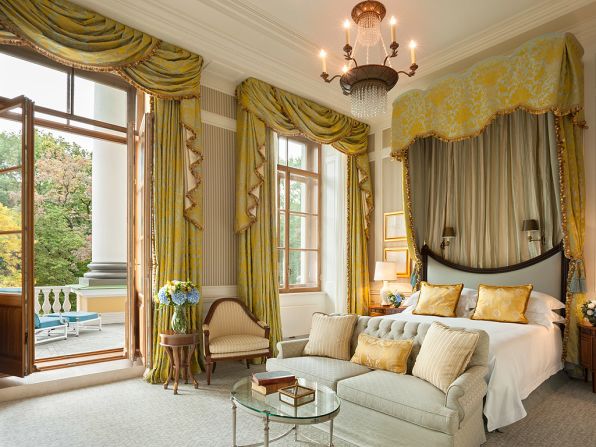 This restored palace in St. Petersburg's historic Admiralteysky district features 183 guest rooms, including 26 suites.