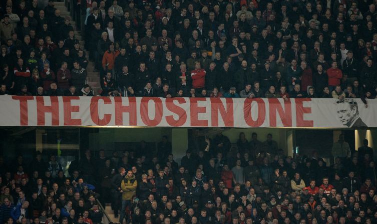 Despite the club's troubles under Moyes, many fans continued to back Ferguson's chosen successor. Patience soon started to wear thin, however, and one group of supporters even arranged for an aircraft to fly over Old Trafford during the 4-1 win against Aston Villa at the end of March, carrying a banner reading: "Wrong One -- Moyes Out."