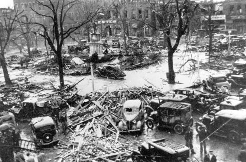 <strong>5.</strong> The "Gainesville Tornado" was a pair of storms that converged April 6, 1936, in Gainesville, Georgia, killing 203 people and injuring 1,600. The tornado destroyed four blocks and 750 houses in the northern Georgia town.