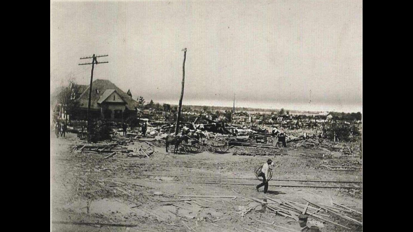 <strong>8.</strong> The "Amite/Pine/Purvis Tornado" killed 143 people and injured 770 on April 24, 1908. The storm left only seven houses intact in Purvis, Mississippi, and also caused damage in Amite, Louisiana.