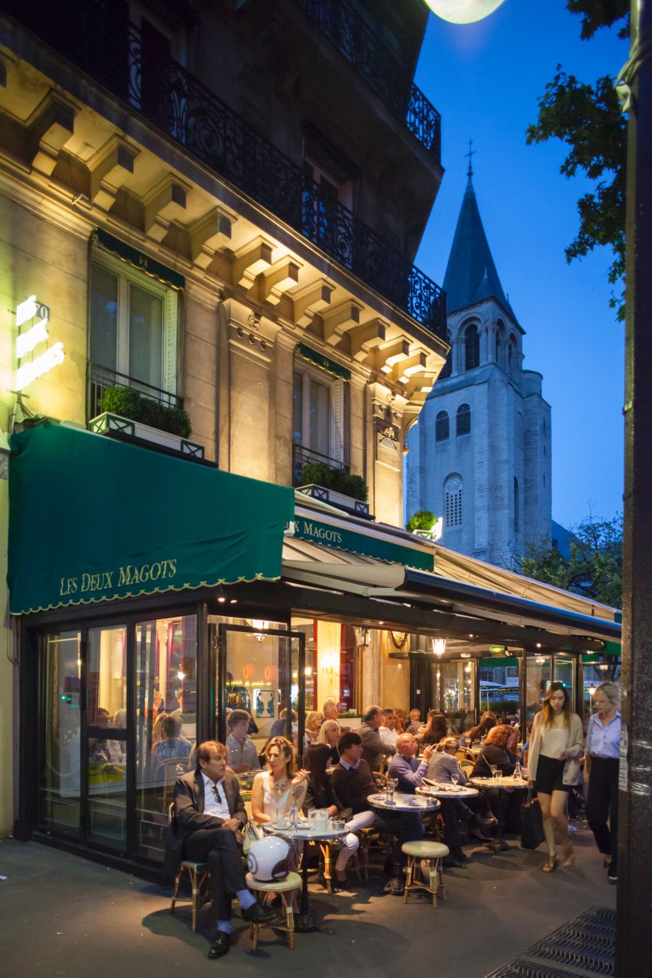 Picasso, Elsa Triolet, Simone de Beauvoir, Jean-Paul Sartre and Albert Camus were among frequent patrons. The cafe instituted the prestigious Deux Magots Literary Prize in 1933, which continues to this day.