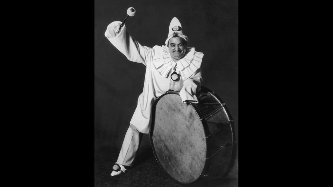 Circa 1915, Italian tenor Enrico Caruso poses for a portrait as Canio from Leoncavallo's opera "Pagliacci." The plot to the famed opera has been boiled down by the San Diego Opera as "Crazed clown murders wife in front of live audience." The central role has been played by such notables as Enrico Caruso and Luciano Pavarotti.