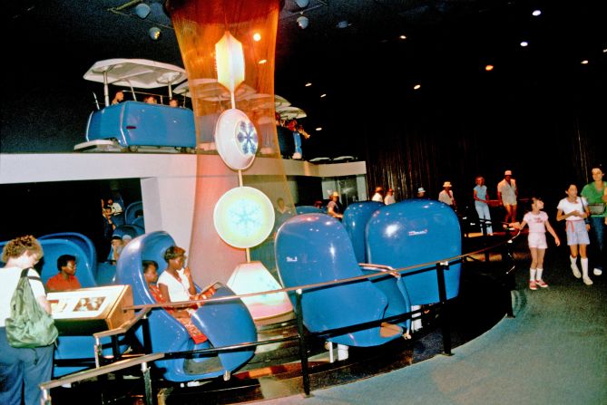 Though now retired, Disneyland's Adventure Thru Inner Space was the first ride to allow passengers to change the direction they faced as the ride progressed, using a system known as Omnimover. 