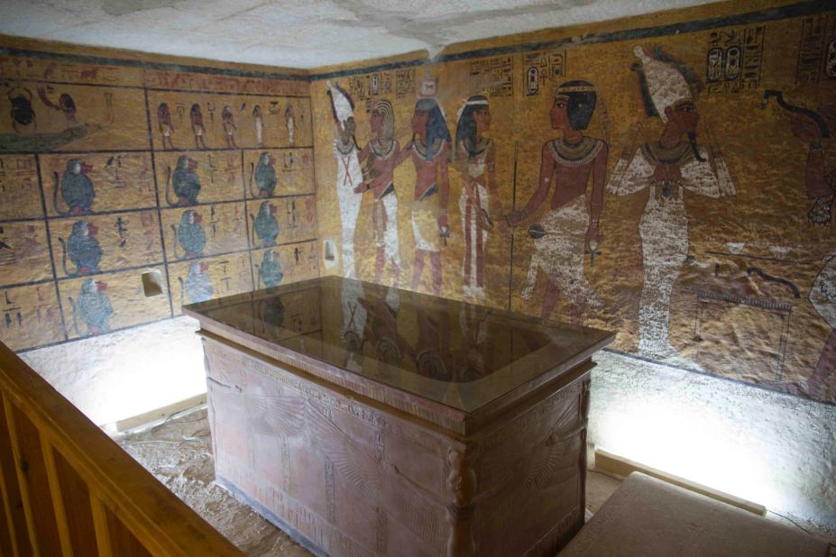 In an effort to protect the real tomb, a replica was built in 2014. Pictured, the interior of the facsimile of the Tomb taken from the viewing gallery. Photo©Ferdinand Saumarez Smith