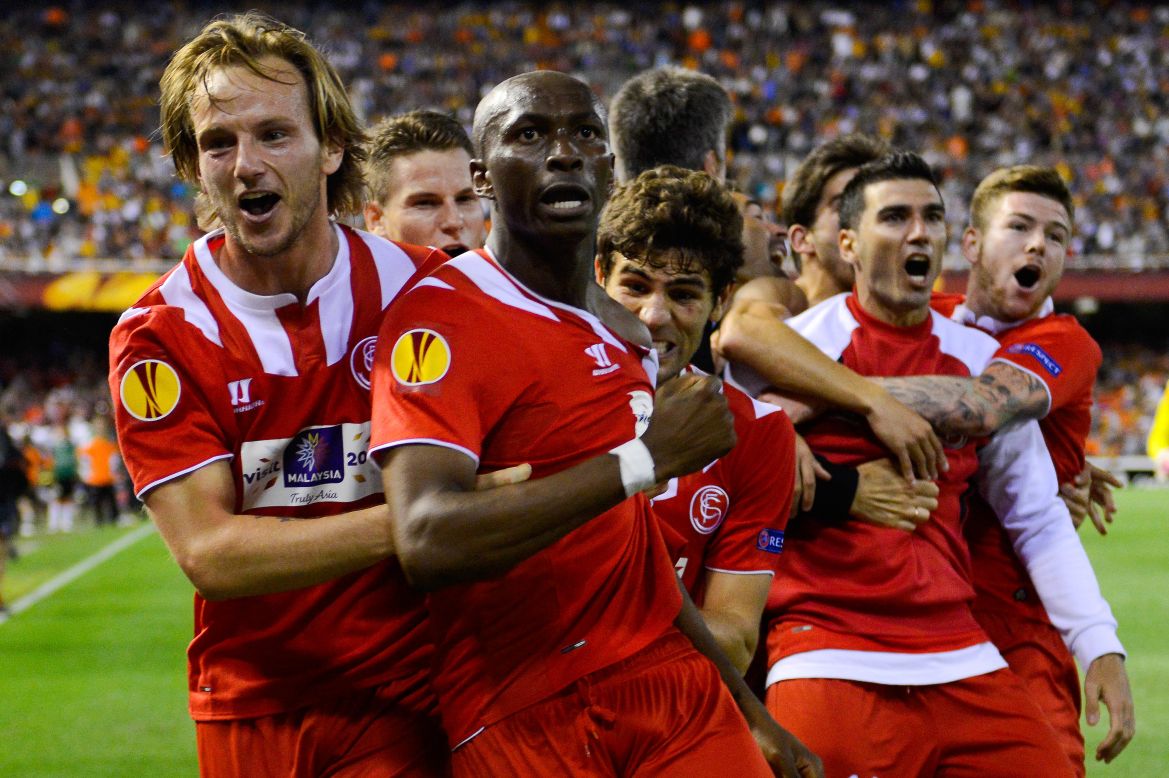 But Stephane Mbia's last-gasp header leveled the match at 3-3 and sent Sevilla through to the final on away goals.