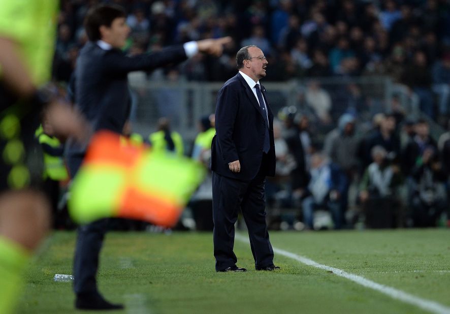 Rafa Benitez, looking for his first trophy with Napoli, tried to squeeze the life out of the game. Despite having a player sent off, Napoli held on and scored a third. The match finished 3-1.
