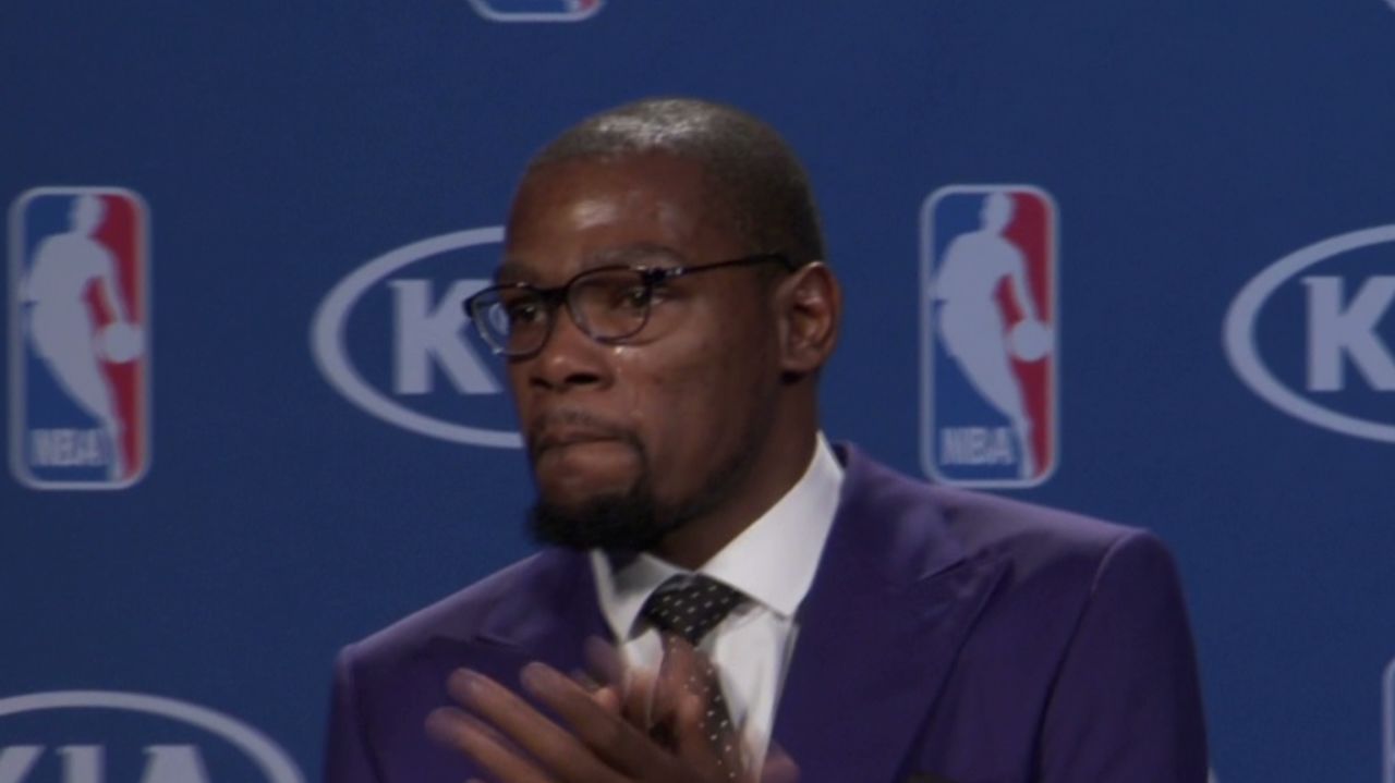 sot Kevin Durant MVP speech_00012629.jpg