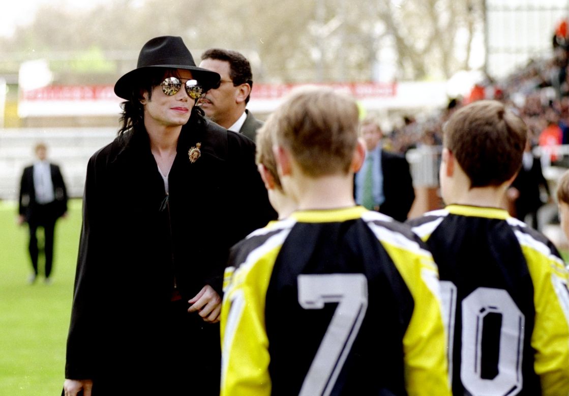 Jackson was one of Fulham Football Club's celebrity fans. In this photograph, he arrives to watch a match between Fulham and Wigan Athletic in 1999.