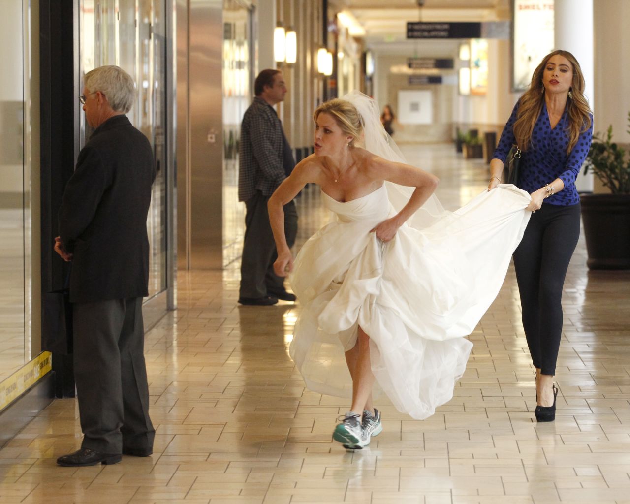 "Modern Family's" Claire Dunphy (Julie Bowen) and Gloria Pritchett (Sofia Vergara) are more lovable. The pair don't always see eye to eye, especially since Gloria is married to Claire's father, but they always put their families first. 