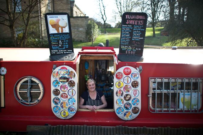 Narrowboats don't just offer a home, but a unique retail opportunity, as this British ice-cream vendor happily shows.