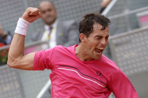 Santiago Giraldo shows his delight at his straight sets victory over Andy Murray to reach the last eight of the Madrid Masters.