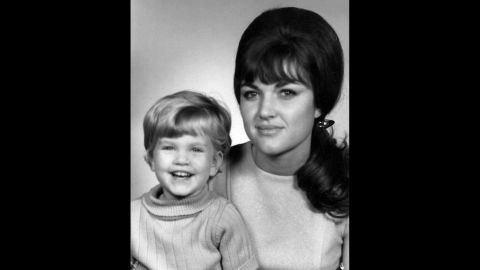 Shannon Bradley-Colleary posed with her mom in 1967.