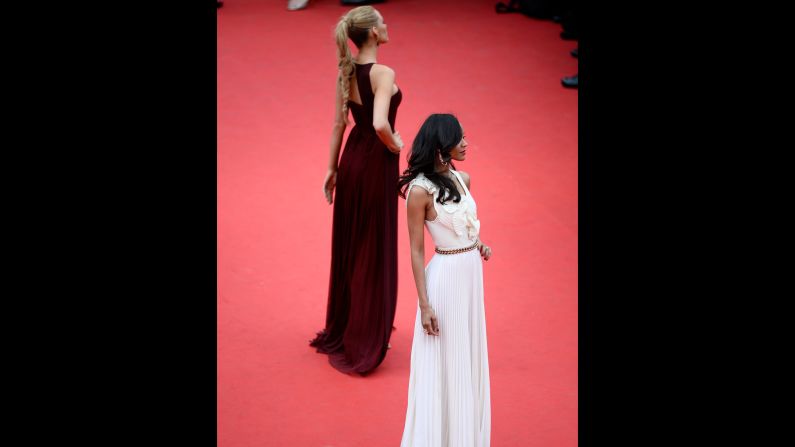 Actresses Blake Lively, left, and Zoe Saldana on May 14