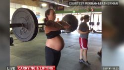 sot hln pregnant woman lifts weights at 9 months_00015605.jpg