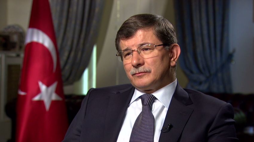 intv amanpour turkey Foreign Minister Ahmet Davutoğlu kick_00000023.jpg