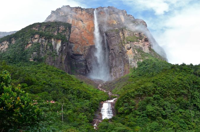 <a href="http://whc.unesco.org/en/list/701" target="_blank" target="_blank">Canaima National Park</a> is the second largest park in Venezuela and borders Brazil and Guyana. <a href="http://ireport.cnn.com/docs/DOC-1125482">Joe Scarangella </a>says a highlight of visiting the park is seeing Angel Falls. "A national park needs to not only preserve nature, but also capture the imagination," he says. 
