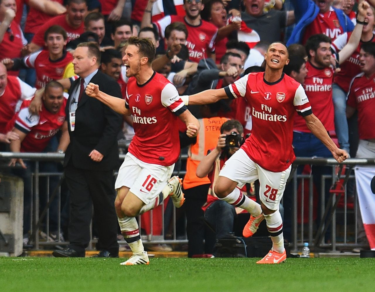 Arsenal End Trophy Drought With Dramatic Fa Cup Win Cnn 