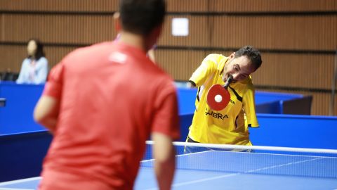 meet the armless table tennis player who proves nothing is impossible cnn