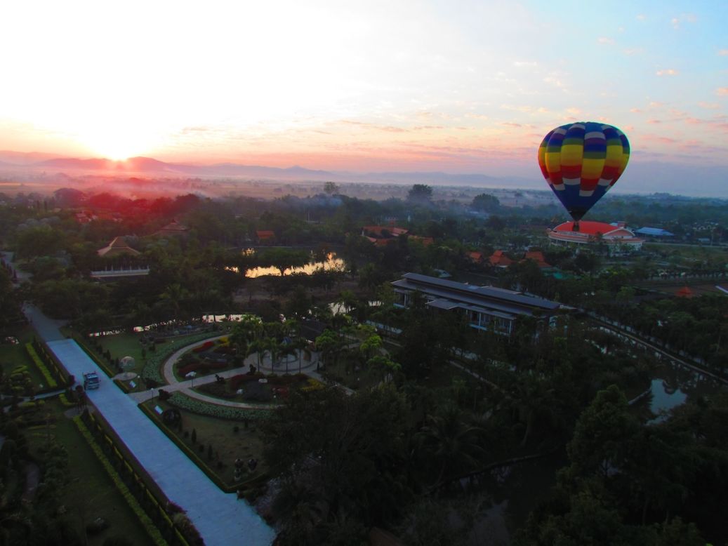 Weather permitting, Balloon Adventure Thailand offers twice-daily hot air balloon flights over the city of Chiang Mai. Rides last about 90 minutes.