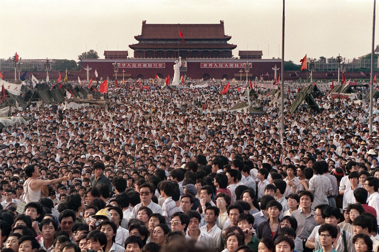 This photo was taken on June 2, 1989, showing hundreds of thousands gathered around the Goddess of Democracy.