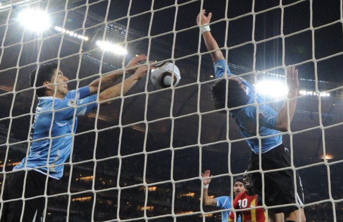 Ghana could have become the first African nation to reach the semifinal stage of a World Cup in 2010, only for Luis Suarez's hands to deny Dominic Adiyiah's last-minute goal-bound header. Asamoah Gyan missed the resulting spot-kick, before Uruguay went on to win the ensuing penalty shootout.