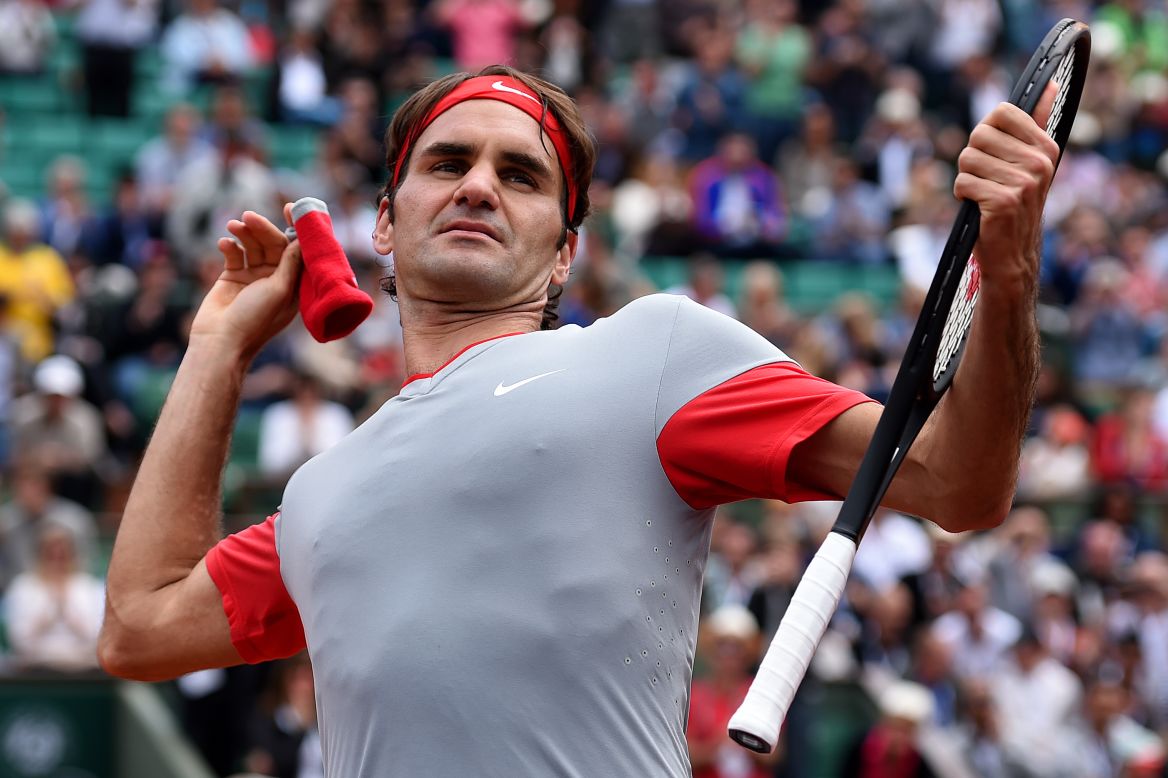 There were no such shocks at the top of the men's draw on Wednesday. Roger Federer, a 17-time grand slam champion and the No. 4 seed, eased through to round three with a comfortable straight sets win over Diego Sebastian Schwartzman from Argentina.