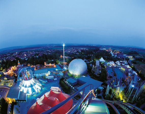 Europa-Park in Germany features a restaurant with a one-star Michelin rating. 