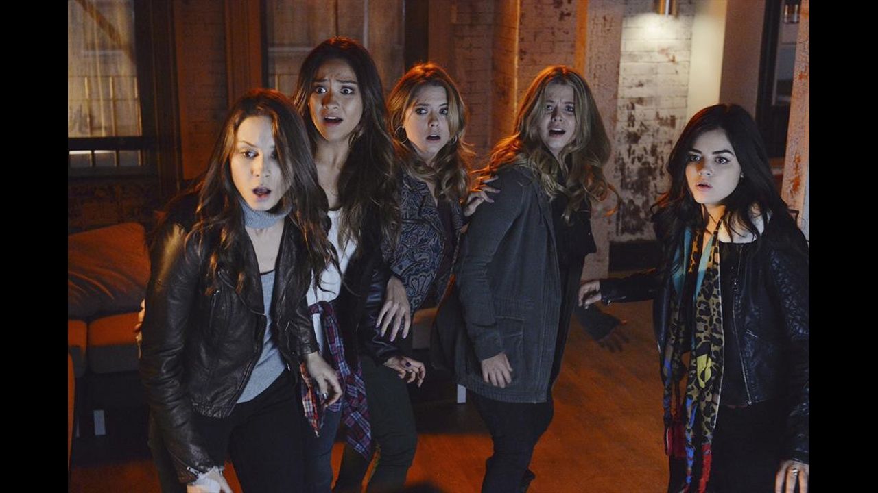 <strong>"Pretty Little Liars: Season 4" (2013) </strong>-  Troian Bellisario, Sasha Pieterse, Lucy Hale, Ashley Benson and Shay Mitchell are out for answers in season 4 of this TV series. (Netflix) 