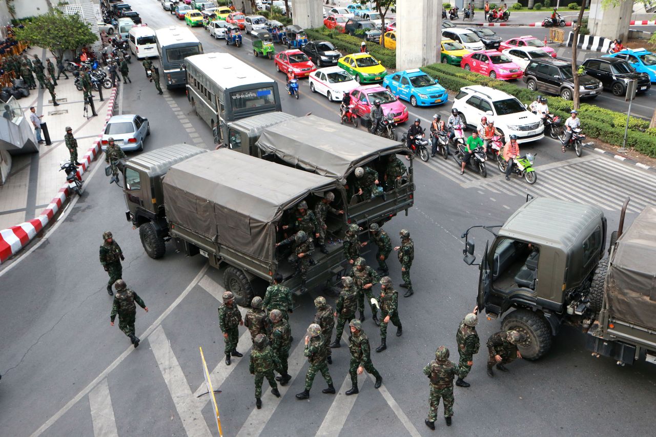 Thai soldiers are deployed at a busy intersection in Bangkok on June 1.