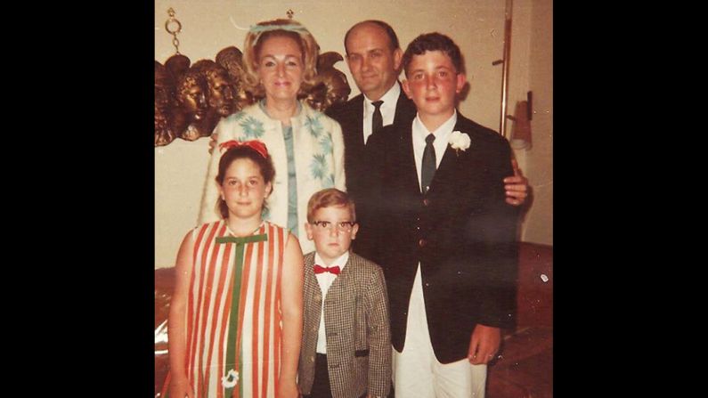 <a href="index.php?page=&url=http%3A%2F%2Fireport.cnn.com%2Fdocs%2FDOC-1118004">Craig Riegelhaupt</a>, the little boy in the red bow tie, recalls taking this "nerdy family" photo when his parents moved them from New York to Florida in 1967. "The bows in my mother's and sister's hair, and my red bow tie and horn-rimmed glasses epitomize the look of the 1960s."