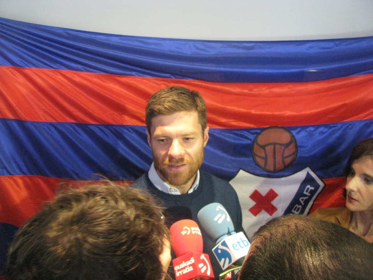 Former Eibar player Xabi Alonso is among those backing the club's bid for promotion. 