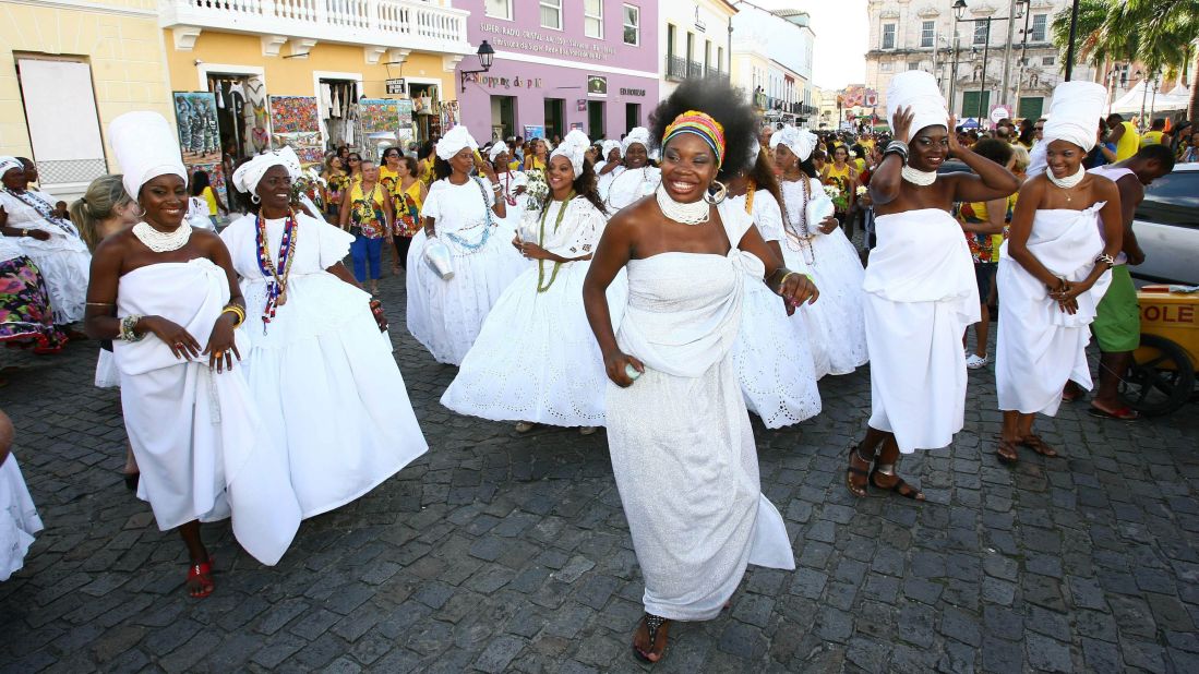 Cultural Wash is an annual festival promoted by public employees in Salvador. The region's famed beats propel many such processions. The city has been referred to as "Brazil's capital of happiness."