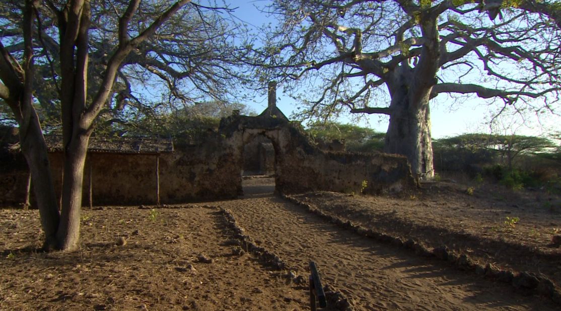 Lamu is awash in Swahili ruins.  The Takwa Mosque (pictured), which flourished in the 16th and 17th centuries, is a prime example of how foreign styles influenced local architecture. 