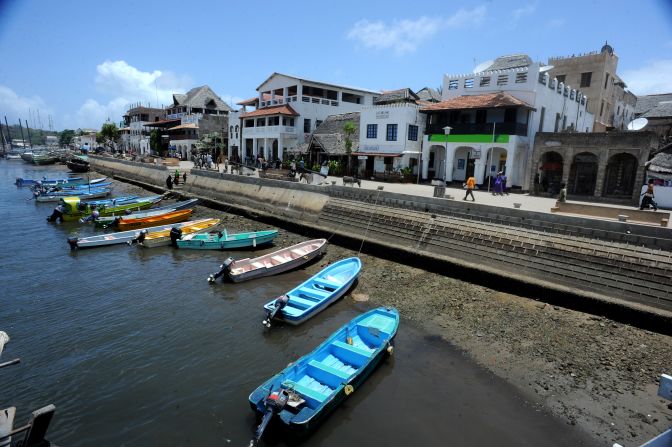 Perhaps the Kenyan coast's most popular tourist attraction, Lamu, the East African island perched placidly off of Kenya's southern coast, is one of the oldest continuously inhabited Swahili towns.