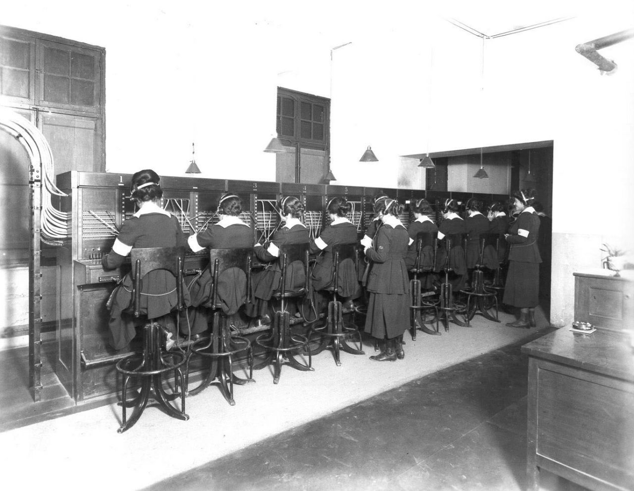 "Hello Girls" at work. The U.S. Army trained more than 400 female telephone operators to serve in France and England for the Army Signal Corps. These women were bilingual, speaking French and English.