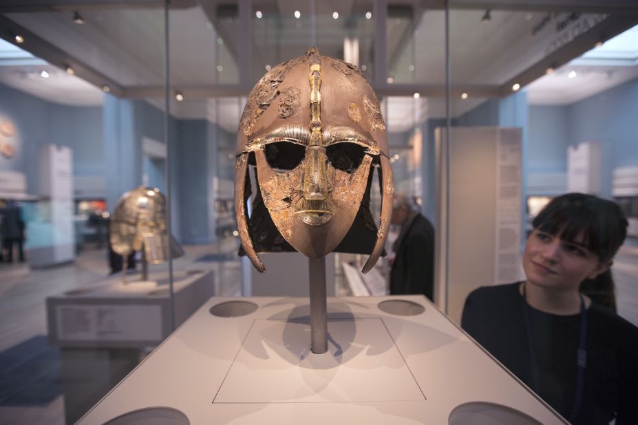 The British Museum had 6.8 million visitors in 2015.