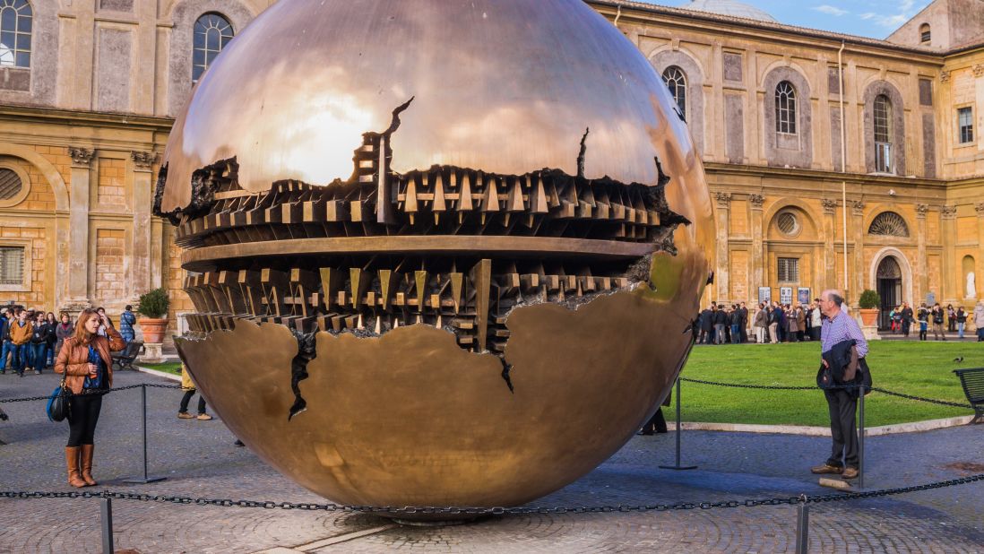 <strong>5. Vatican Museums, Vatican City: </strong>The Vatican Museums feature art and cultural artifacts gathered by popes over the centuries.