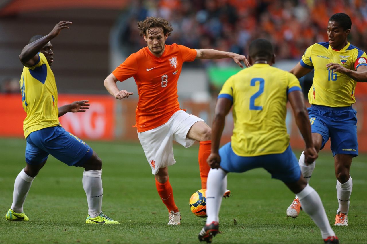 <strong>Daley Blind (Netherlands):</strong> He's no goal machine, but Ajax's 2012-13 Player of the Year is a true box-to-box midfielder. With Kevin Strootman out due to injury, the 24-year-old understudy should see additional playing time for his country. He'll have extra motivation, too: His father, Danny Blind, who also played for Ajax, is a coach for the national team and has been tapped to take the team's reins following the 2016 European Championship.