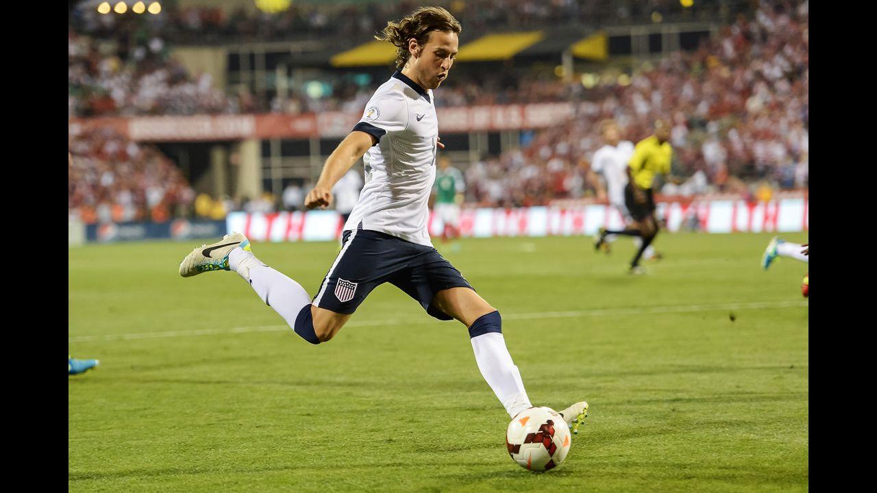 <strong>Mix Diskerud (USA):</strong> He says it's an honor to wear the No. 10 donned by Tab Ramos, Claudio Reyna and Landon Donovan. With the latter, Team America's top scorer, surprisingly omitted from the team, the USA will need goals. While the 23-year-old midfielder buried one in a recent Azerbaijan friendly, the burden can't fall wholly on him. Clever and quick, look for him to seek out the more goal-minded Clint Dempsey and Jozy Altidore.