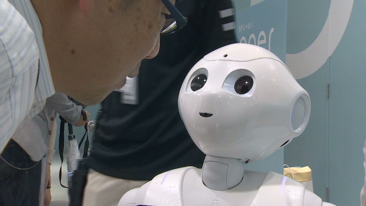 Emo Robot's Competitors, Top Personal Robots
