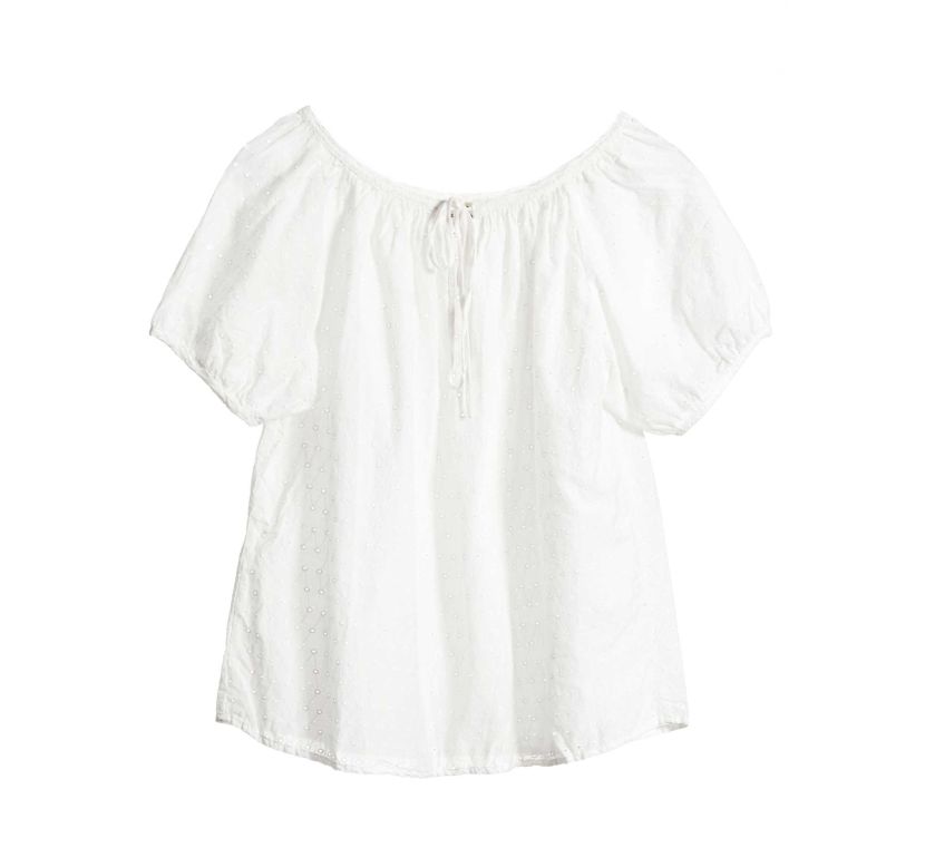  A sweet, feminine white blouse that looks great with jean shorts is at the top of the list. NilI Lotan Shrunken Rebecca Top-Eyelet, <a href="https://www.cnn.com/2014/06/26/living/gallery/summer-weekend-packing/nililotan.com" target="_blank">nililotan.com</a>