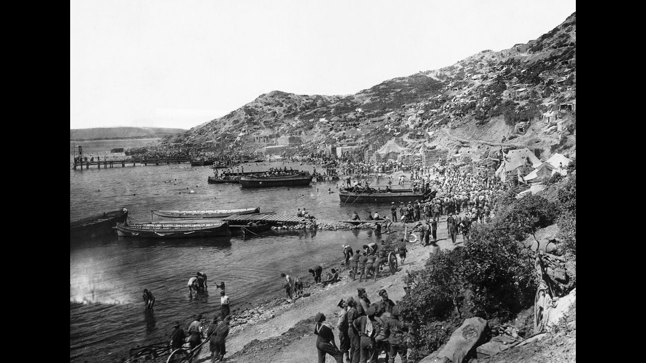 Troops land at Anzac Cove in the Dardanelles during the battle between Allied forces and Turkish forces at the Gallipoli Peninsula in February 1915. The two sides were fighting for access to the strategic Sea of Marmara and eventually to Constantinople (Istanbul).