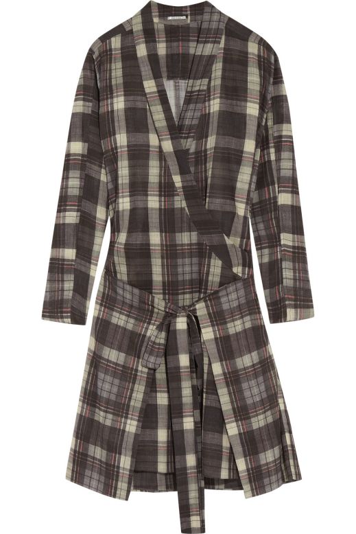  This checked dress has an outdoorsy, cabin-friendly feel. Etoile Isabel Marant Vanessa checked cotton dress, <a href="https://www.cnn.com/2014/06/26/living/gallery/summer-weekend-packing/netaporter.com" target="_blank">netaporter.com</a>.