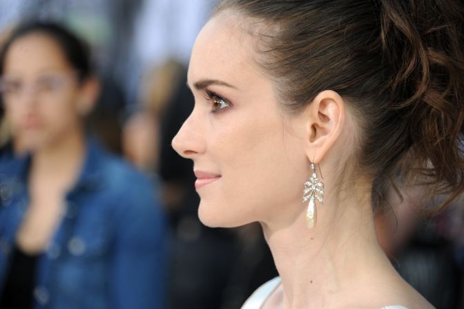 During Winona Ryder's 2002 trial for shoplifting from Saks Fifth Avenue, the shopping outlet's security chief testified that Ryder apologized with the claim that she'd committed the crime for a role. "She said, 'I'm sorry for what I did. My director directed me to shoplift for a role I was preparing,' " <a href="index.php?page=&url=http%3A%2F%2Fwww.ew.com%2Few%2Farticle%2F0%2C%2C385394%2C00.html" target="_blank" target="_blank">the security chief said. </a>