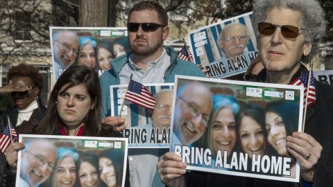 Supporters rally on behalf of imprisoned U.S. citizen Alan Gross in Lafayette Park in Washington.