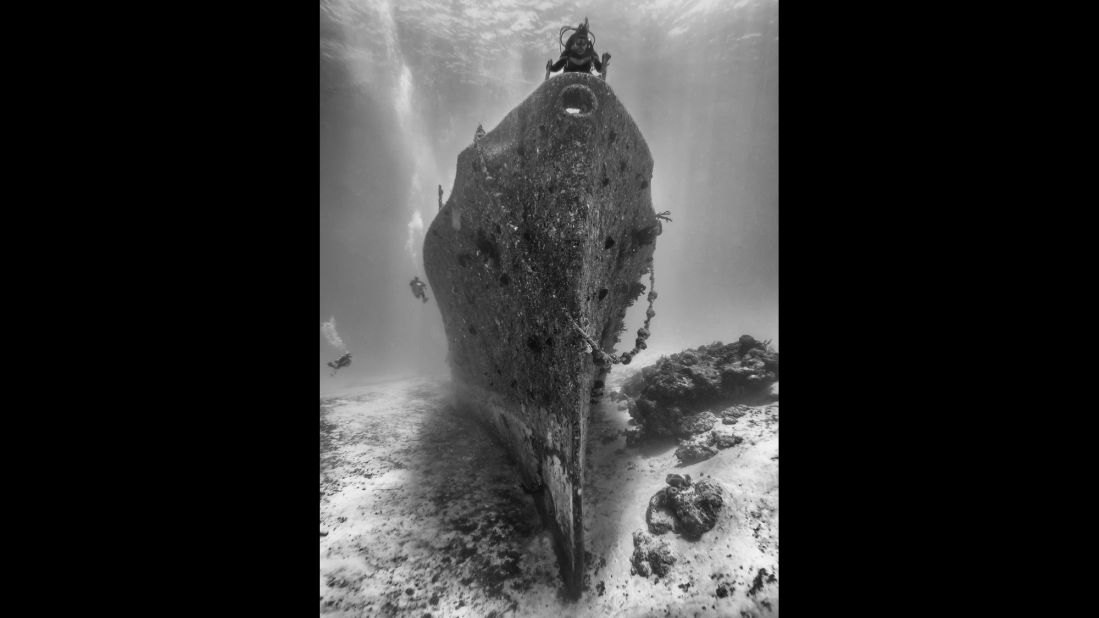 <a href="http://ireport.cnn.com/docs/DOC-1141527">Christian Baki's </a>wife claims her spot on top of the Felipe Xicotencatl shipwreck during a dive in Cozumel, Mexico.